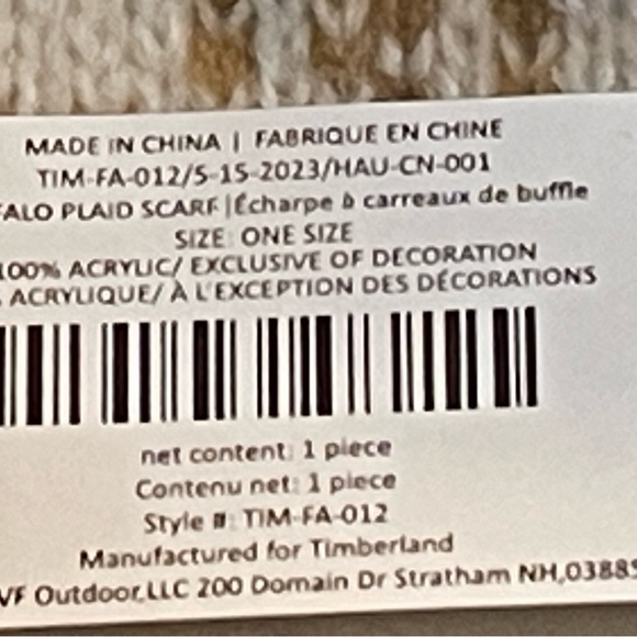 NWT TIMBERLAND BUFFALO PLAID SCARF - Picture 3 of 3